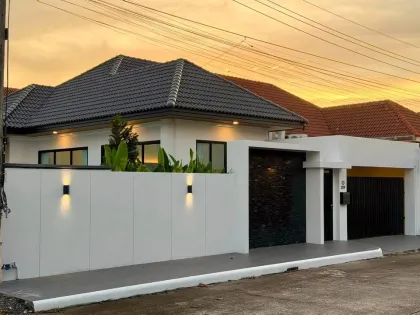 Villa privée 3 chambres avec piscine d'eau salée à louer à Koh Kaew