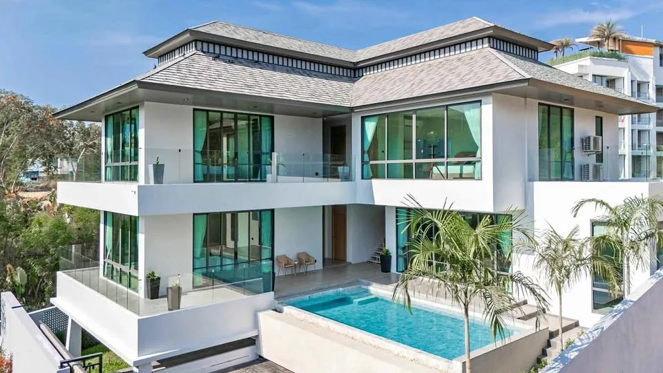 Acogedora villa de lujo de 4 habitaciones en alquiler en Saiyuan, Rawai