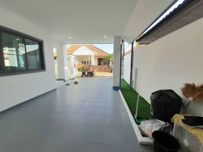 Freistehendes Haus mit 3 Schlafzimmern und 3 Bädern zur Miete in Thalang