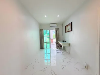 วิลล่าปรับปรุงใหม่ 4 ห้องนอน ในทำเลสุดยอดที่เกาะแก้ว