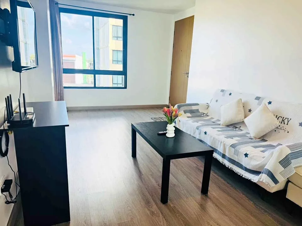 1-Zimmer-Eckwohnung im The Future Condo, Wichit zu vermieten