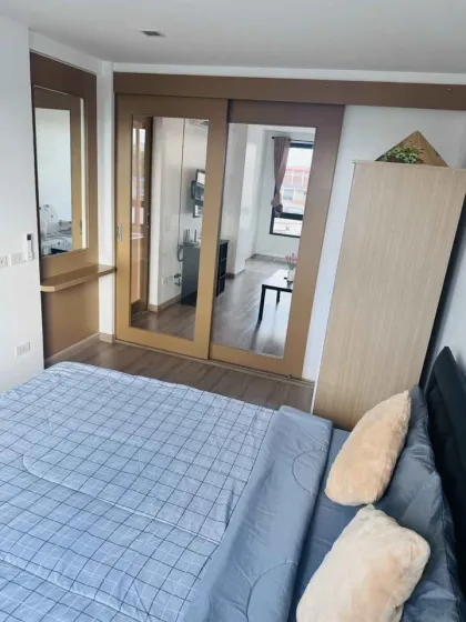1-Zimmer-Eckwohnung im The Future Condo, Wichit zu vermieten