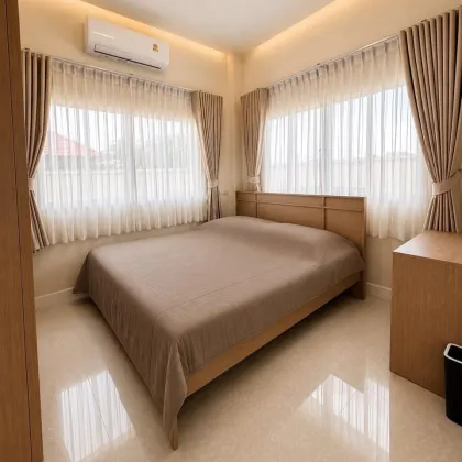 Haustierfreundliche 3-Zimmer-Villa mit großem Garten in Phuket Villa Chaofa