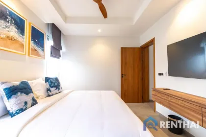 Großzügige 3-Zimmer-4-Bad-Wohnung in Cherng Talay