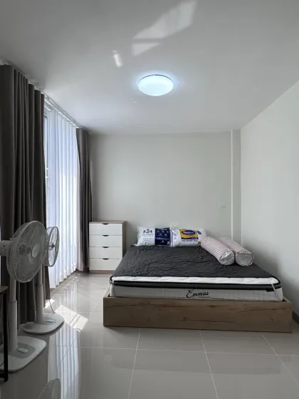 Villa de esquina con 3 habitaciones en alquiler en Phuket Green Ville