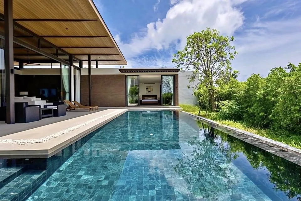 Luxury 3 Bedroom Pool Villa for Rent – Boat Avenue Residence