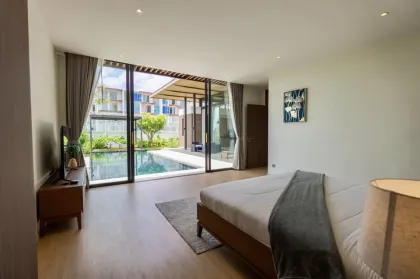 บ้านพักตากอากาศพูลวิลล่า 3 ห้องนอนสุดหรูให้เช่า – Boat Avenue Residence