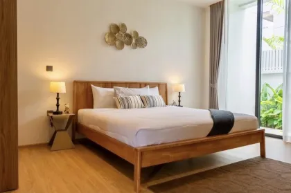 บ้านพักตากอากาศพูลวิลล่า 3 ห้องนอนสุดหรูให้เช่า – Boat Avenue Residence