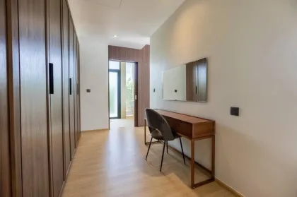 บ้านพักตากอากาศพูลวิลล่า 3 ห้องนอนสุดหรูให้เช่า – Boat Avenue Residence