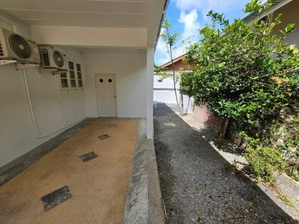 Lovely 2-Bedroom, 2-Bath House Near Nai Harn Beach