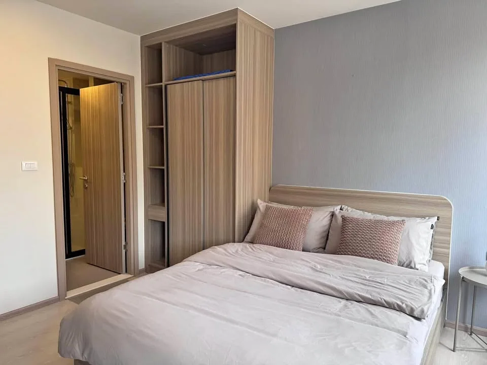 Studio-Wohnung mit Garten- und Poolblick zur Miete im The Base Rise Phuket