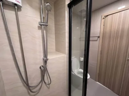 Studio-Wohnung mit Garten- und Poolblick zur Miete im The Base Rise Phuket