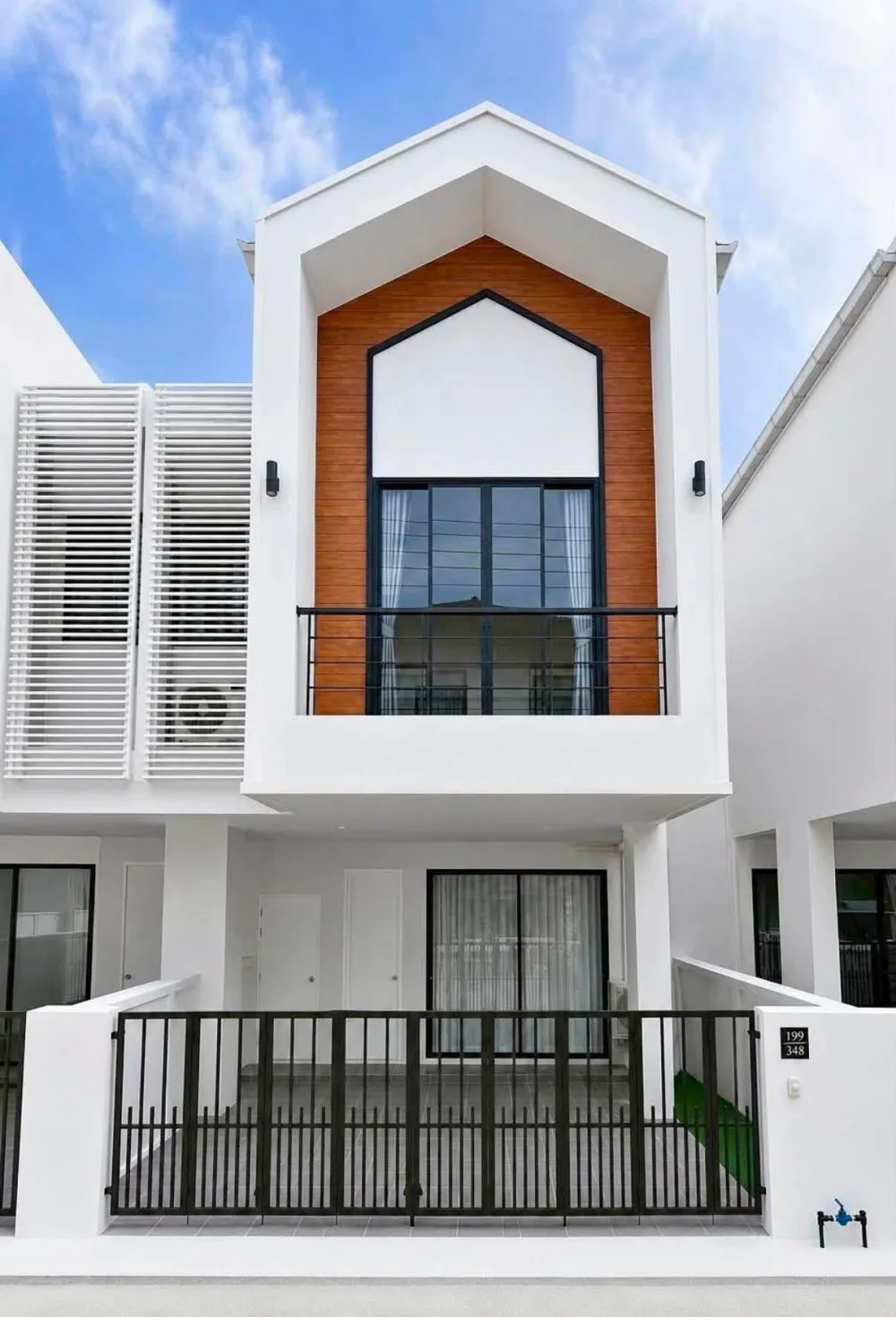 Brand New 3-Bedroom Villa Near Phuket Airport for Rent