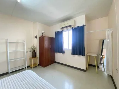 宽敞2居室宠物友好公寓，靠近Suan Luang公园