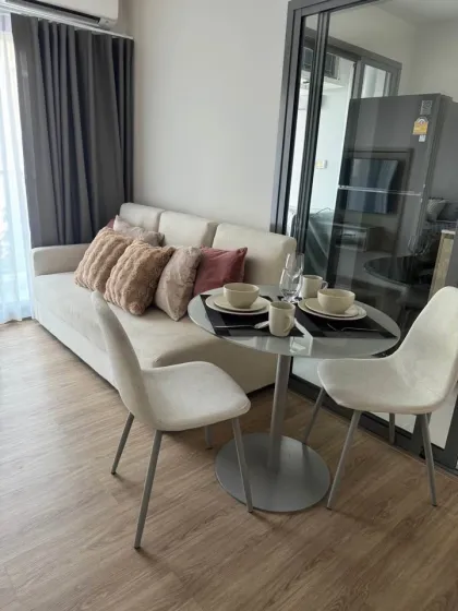 Voll möbliertes 1-Zimmer-Apartment zur Miete im Phyll Condo, Phuket Town