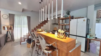 Cozy and Modern Private Pool Villa near BCIS in Chalong