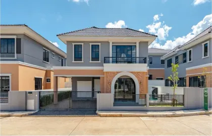 4-Bedroom Villa with Private Pool near BISP Phuket for Rent