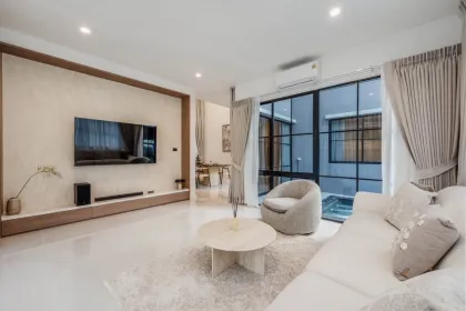 4-Bedroom Villa with Private Pool near BISP Phuket for Rent