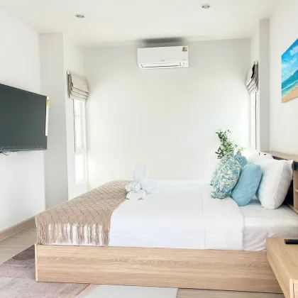 Designer-Lakefront-Wohnung mit 3 Schlafzimmern, 2 Bädern in Supalai Lake View