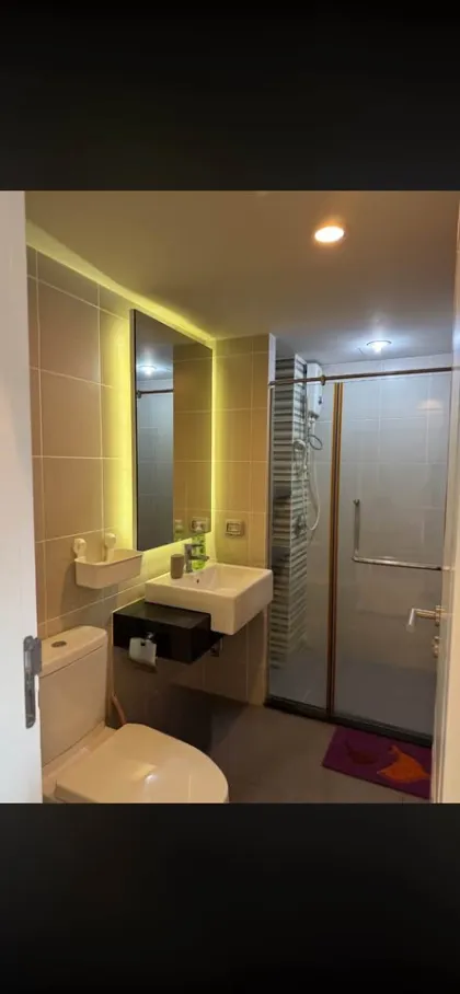 Condo meublé 1 chambre à louer au centre de Phuket