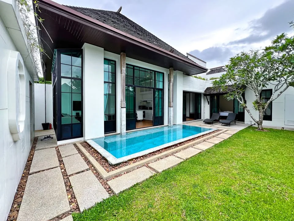 Japanisch inspirierte 2-Zimmer-Poolvilla zur Miete in Bang Tao