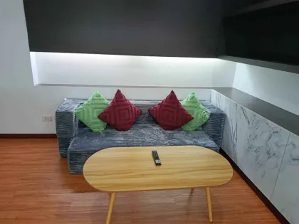 Полностью меблированная квартира с 2 спальнями и 1 ванной в аренду в Phanason Green Place