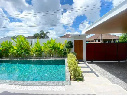 Luxurious 3-Bedroom Pool Villa for Rent in Thalang