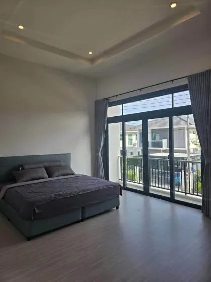 Geräumige 4-Zimmer-Villa zur Miete in Supalai Lake Ville, Koh Kaew