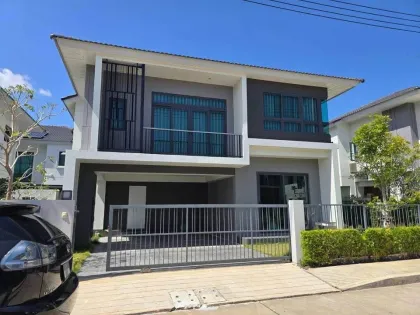 Geräumige 4-Zimmer-Villa zur Miete in Supalai Lake Ville, Koh Kaew