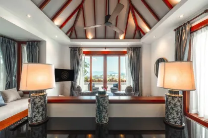 Villa de luxe 6 chambres avec vue sur mer à louer à Surin
