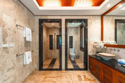 Villa de luxe 6 chambres avec vue sur mer à louer à Surin