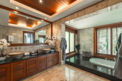 Villa de luxe 6 chambres avec vue sur mer à louer à Surin