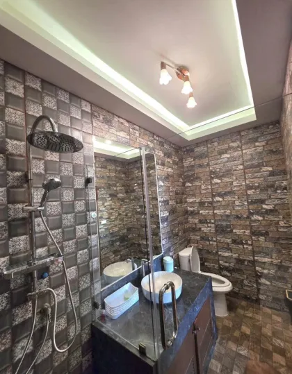 Villa avec piscine privée à Thalang pour 45 000 THB par mois