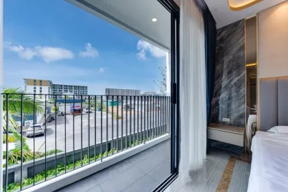 Studio neuf à louer – Bellevue Beachfront Condo à Bang Tao
