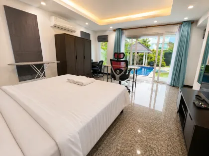 Große Villa mit privatem Pool in Rawai zu vermieten für 90.000 THB