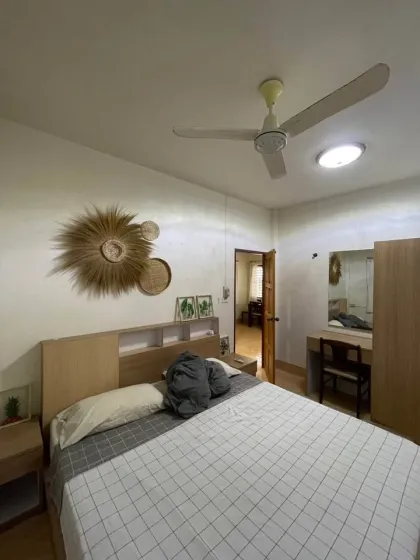 Maison 2 étages avec 2 chambres à louer à Karon