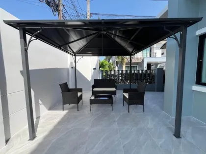 Pool Villa for Rent with 3 Bedrooms and 3 Bathrooms in Chalong