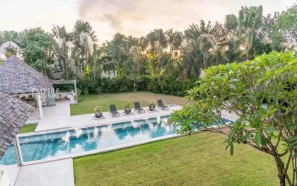 Spacious 5-Bedroom Villa with Pool in Bang Tao