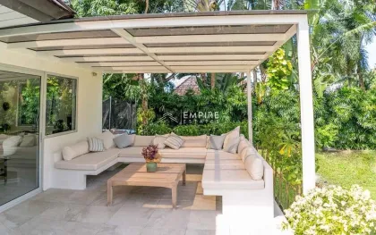 Spacious 5-Bedroom Villa with Pool in Bang Tao
