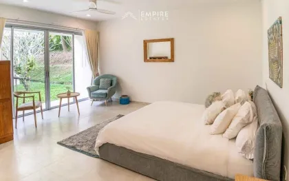 Spacious 5-Bedroom Villa with Pool in Bang Tao