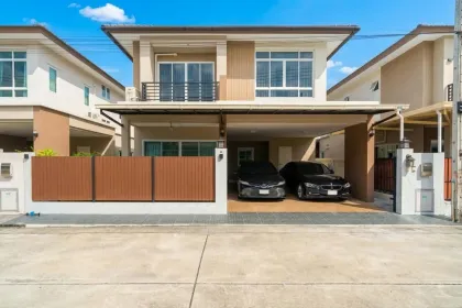 Mana Kathu Lake 4-Bedroom Villa with 3 Bathrooms for Rent