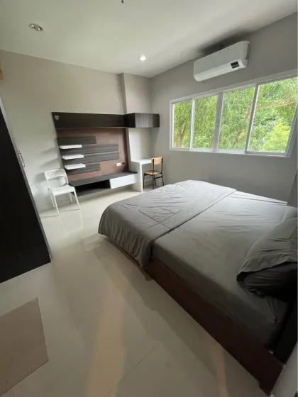 Appartement 2 chambres spacieux près du centre de Phuket