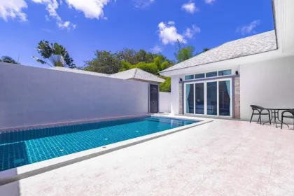 Villa privée 3 chambres avec piscine à louer à Rawai, Phuket