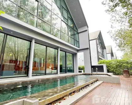 Роскошная вилла с 3 спальнями и бассейном в The Granary Villas, Пхукет