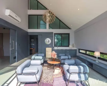 Роскошная вилла с 3 спальнями и бассейном в The Granary Villas, Пхукет