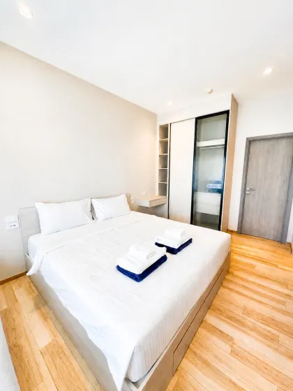 The Title Serenity B707 — 1-Zimmer-Wohnung mit Poolblick
