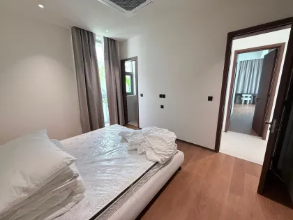 Manor Bang Jo: 4-Bedroom, 5-Bathroom Villa for Rent