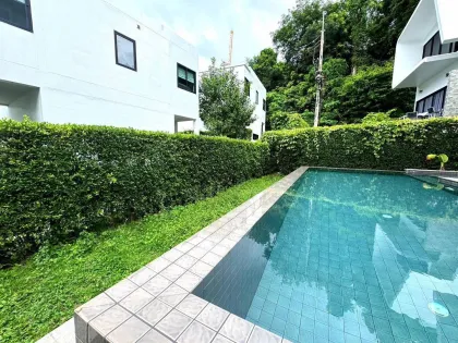 Villa con piscina de 2 habitaciones en Nai Harn para alquiler