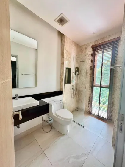 4 Schlafzimmer, 5 Badezimmer Villa zur Miete in Casa Signature Bypass, Kathu