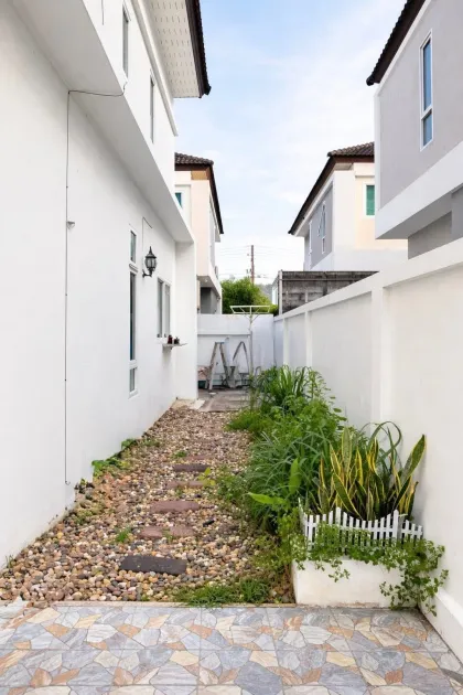 Villa en Koh Kaew en alquiler 27,000 THB/mes cerca de British International School